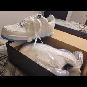 Nike they change color in sun